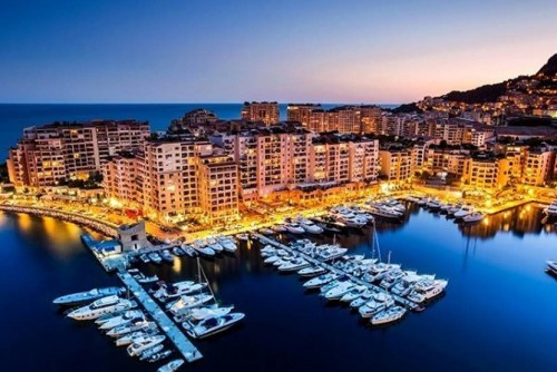 BẾN DU THUYỀN ĐỆ NHẤT